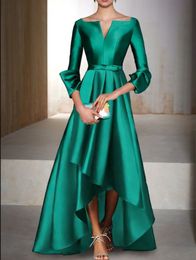 Elegant Hi-Lo Satin V-Neck Mother of the Bride Dress Satin Green Aysmmetrical Formal Party Gown Pleats La madre del vestido de novia Women Dresses With Pockets