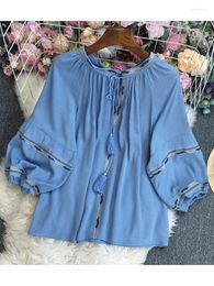 Women's Blouses Women Autumn Blouse Korean Version Embroidered Ethnic Style Vintage Commuter Lace Up Solid Round Neck Chiffon Top D4104