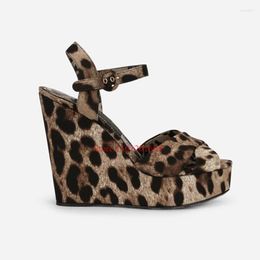 Dress Shoes Leopard Print Wedge Sandals Women Peep Toe Open Ankle Lace Up Buckle Cross Design Black Brown Mixed Colours Fashion Luxury