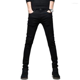Мужские джинсы Высококачественные повседневные черные прямые карандашные брюки модные байкер -стрит.