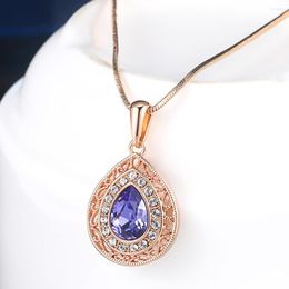 Pendant Necklaces Vintage Ethnic WaterDrop Shaped Necklace For Women 4 Colors Crystal Rose Gold Color Fashion Jewelry Party N422