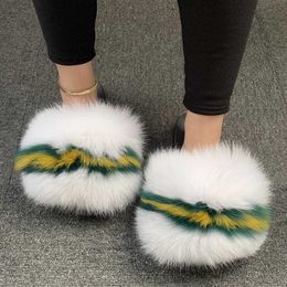 Slippers New Female Casual Beach Flip Flops Ladies Fluffy Furry Slides Colourful Soft Plush Shoes Women's Fox Fur Slippers Luxury Sandals L230717