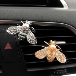 Interior Decorations Crystal Diamond Bee Car Air Freshener Auto Outlet Perfume Bees Clip Interior Accessories Car-styling Vent Fragrance Diffuser T230717