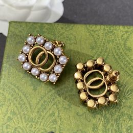 Designer Vintage Stud Earrings Women Pearl Charm Earings Luxury Gold Retro Jewellery Romantic Dangle Earring Hoop Earing Lady Jewlery 237171C