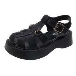 Sandals Women Summer New Retro Metal Chain Closed Toe Ladies Roman Sandals Large-Sized Female Casual Beach Shoes