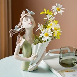 Decorative Objects Figurines Butterfly Girl Resin Sculpture Character Model Vase Modern Home Decor Living Room Bedroom Countertop Gift Nordic 230717