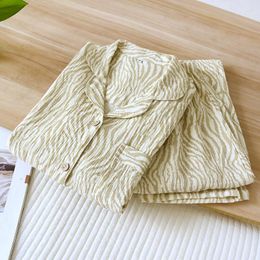 Women's Sleepwear Autumn Striped Pajamas Cotton Gauze Lapel Pocket Buttons Long Sleeve Nightgown Pants Outerwear Unique Night-clothes