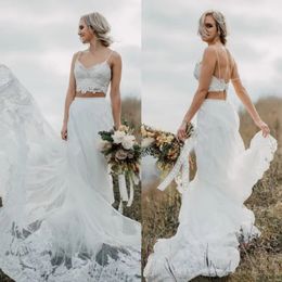 Chic Two Pieces Lace Wedding Dresses Spaghetti Straps V Neck Bridal Gowns A Line Tulle Sweep Train Appliqued