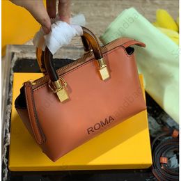 Designer MINI Tote Womens HandBag Boston Bags Designer Letter Classic Shoulder Bag Fashion Small Travel Bags Top