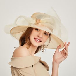 Wide Brim Hats Fashion Personality Flat Cap Exquisite Elegant British Style Banquet Top Hat Women's Travel Sunscreen Visor