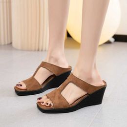 Slippers Women's High Heel Shoes 2023 Spring New Slippers Fashion Versatile Solid Color Medium Heel Thick Heel Square Toe Sandals Women L230717