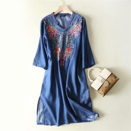 Casual Dresses 2023 Spring Summer Arts Style Women 3/4 Sleeve Loose V-neck Knee-length Dress Vintage Embroidery Cotton Denim C981