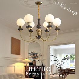 Pendant Lamps French Retro Living Room Chandelier Wabi-sabi Style Dining Study Bedroom Lamp American Simple Walnut Mediaeval