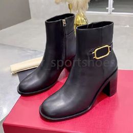 Designer Rivet Boots Ankle Boot martin booties womens shoes chelsea Motorcycle Riding Woman Martin Boots size 35-41 With box