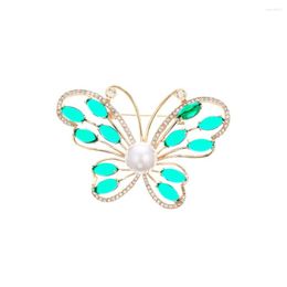 Brooches Romantic Crystal Bling Cubic Zirconia Butterfly Pearl Brooch Pin For Women Hollow Wedding Gift Coat Jewellery Accessories 2023