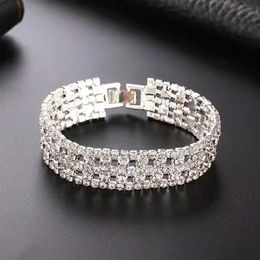 Luxury Designers womens Bracelet Fashion Beaded five row diamond inlaid classic style retro and elegant suitable for anniversary e265t