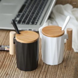 Mugs 400ml Wooden Handle Ceramic Coffee Mug Literary Teacup Office Milk Cup Nordic Small Fresh Hand Drinkware Gift