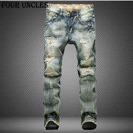 Big Size 42 2020 European Style Men Jeans Holes Frazzled Jeans Mens Casual Leisure Denim Long Pants Light Blue QQ02932195