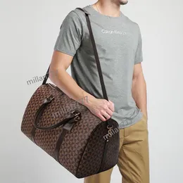 Duffel Bags Duffel Mens PU кожаная дизайнерская сцепление на багажную сумку мужчины баскетбольные сумки 50см ПВХ