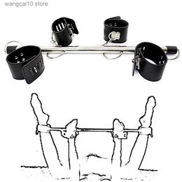 Sexy Set BDSM Bondage Adjustable Hands Ankle s with Stainless Steel Spreader Open Legs Pu Leather Set for Couple Sex Games T230718
