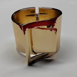Charm Bracelets Exaggerate Kpop Gold Colour Belt Buckle Shape Bangle Vintage Cool Thick Geometric Bracelet European Jewellery For Women Men