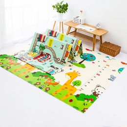 Play Mats XPE Soft Floor Playmat Foldable Crawling Carpet Kid Game Activity Rug Folding Blanket Educational Toys Waterproof Baby Play Mat 230718