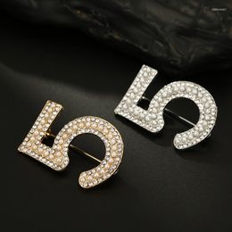 Brooches Number Five Jewellery Lucky Letter 5 Full Crystal Rhinestone Brooch Pins For Women Party Gift
