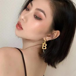 Hoop & Huggie Cold Wind Fashion Trend Exquisite Explosion Models Wild Metal Letter B High-quality Copper Earrings259h