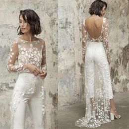 Sexy Open Back Jumpsuit Wedding Dresses with Lace Overskirts Long Sleeves Bride Wedding Gowns Pant Suit Vestidos De Novia220S