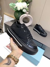 Winter fashion high-top sports shoes Blue black white pink ladies male designer sneakers Macro triangle pattern 35MM heel size 35-40