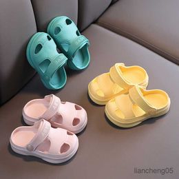 Slipper Baby Shoes Summer Baby Hole Shoes Non-Slip Soft Floor Toddler Sandals Boys Girl Kids Casual Candy Colour Beach Slippers R230718