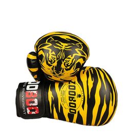 Protective Gear Boxing Gloves Professional Tiger Mesh Breathable PU Leather Flame Gloves Sanda Boxe Thai Glove Box Mma guantes de boxeo HKD230718