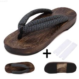 Slippers Man Wooden Outdoor Slippers Beach Wear Flip Flops Japanese Traditional Clogs Geta Kimono Samurai Cosplay Paulownia Shoes Flats L230718