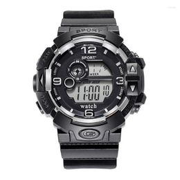 Wristwatches Men Sport Watch High End Silicone Strap Military Wrist Led Calendar Waterproof Digital Watches Cool Luminous Wristwatch