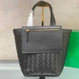 Designer handBag Tote Bag Luxury Women's Shoulder Bag Stylish Leather Belt Bag Woven calfskin handbag