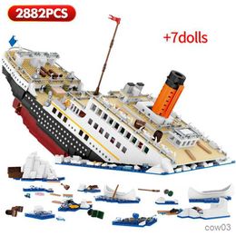 Blocks 2882PCS City World Famous Movie Mini Titanic Ship Model Building Blocks Figures Assemble Boat Bricks Toys for Kids Gifts R230718
