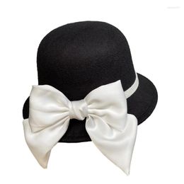 Berets Fedora Hat Women's Elegant Vintage Wool Felt Ladies Autumn Winter Dome Wedding Top Bow Female Bowler Cap