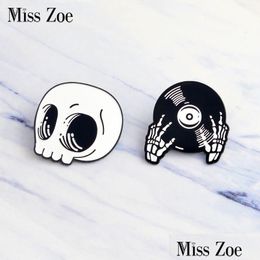 Pins Brooches Skeleton Record Hand Pins Dj Hands Brooch Denim Jacket Pin Hat Buckle Shirt Badge Dark Punk Jewelry Gift For Friends Dhr43