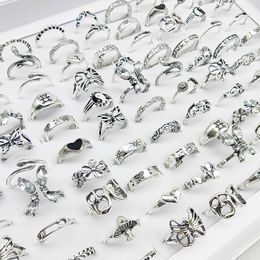 30pcs/Lot Factory Wholesale Mix Style Finger Rings For Women New Hollow Butterfly Skull Vintage Flower Bear Snake Jewellery Party