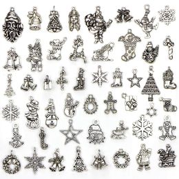 Assorted 50 Designs Christmas Charms Santa Claus Snowman Elk Snowflake Tree Pendant Charm DIY Christmas Jewellery Gift Making 50pcs 214y