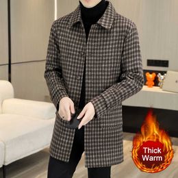 Men's Wool Blends British Plaid Contrasting Colours Winter Thickening Woollen Windbreaker Long Jacket Abrigo Largo Hombre Mens Wool Trench Coat HKD230718