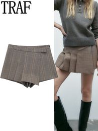 Women's Pants s TRAF Plaid Skirt Shorts Woman Check Pleated Mini Women High Waist Short Harajuku Fashion Skort 230718