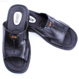 Slippers 2021 Summer Low Cut Men's Slippers Cool Outdoor Leather Slippers Massage Non-slip Bathroom Hard-Wearing Thick Bottom Shoes Men L230718