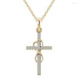 Pendant Necklaces Japan Korea 8 Shaped Heart Hollowed Minimalist Cross Necklace For Women Girl Senior Rhinestone Christian Jewellery