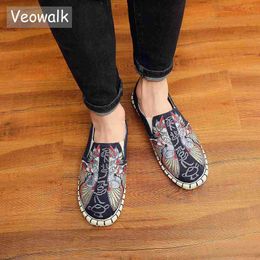 Slippers Veowalk Men Canvas Espadrilles Handmade Loafers Japanese Style Comfortable Slip On Driving Shoes Man Embroidered Flats L230718