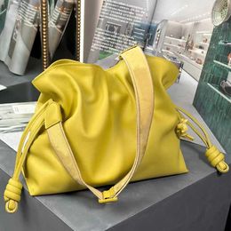 Flamenco Loewew Bag Designer Bag Premium Cow Leather Brand Drawstring Cloud Bags in Many Colours Luxury Lucky Bag Mini Bucket Bag 976