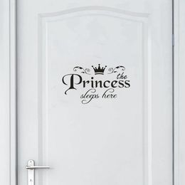 Wall Stickers French Princess Crown Door Bathroom Waterproof PVC Home Decoration Decals Bedroom Vinyl Art Mural 230717