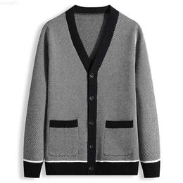 Men's Sweaters New Spring Autumn Cardigan Sweater Men Leisure Fashion Slim Patchwork Knitted Sweatercoat Mens V Neck Single Breasted Cardigan L230719