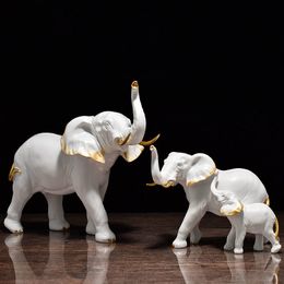 Decorative Objects Figurines Resin Elephant Figurines for Interior Fortune Lucky Ornament Home Collection Decoration Accessorie Living Room Object 230718