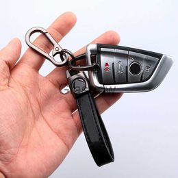 Car Key Leather Car Keychain 360 Rotation Key Ring Metal Key Chain for BMW E34 E36 E60 E90 E46 E39 E70 E87 F10 F20 F30 X5 X6 M3 M5 X3 M x0718